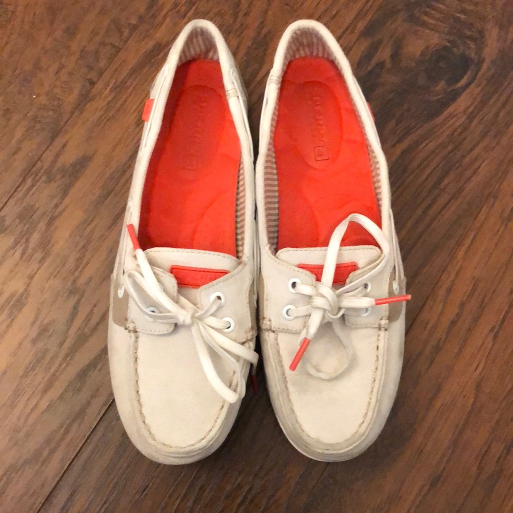 Sperry cushion shoes